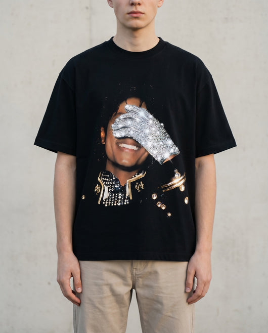 Easematic Moonwalk Tee worn streetwear